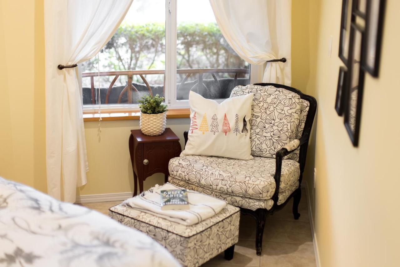 Enchanter Ocean View Suites Madeira Park Εξωτερικό φωτογραφία