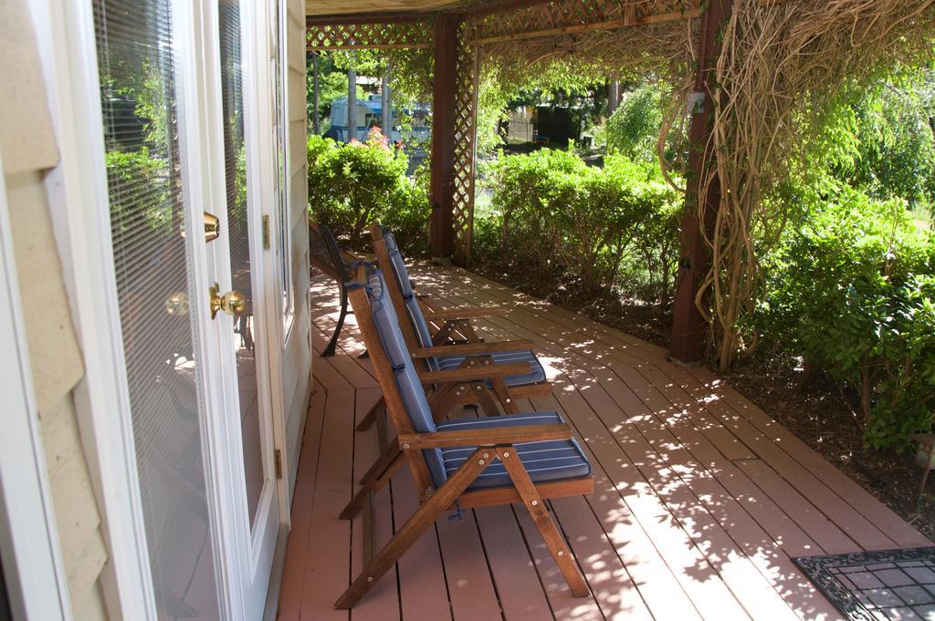 Enchanter Ocean View Suites Madeira Park Δωμάτιο φωτογραφία